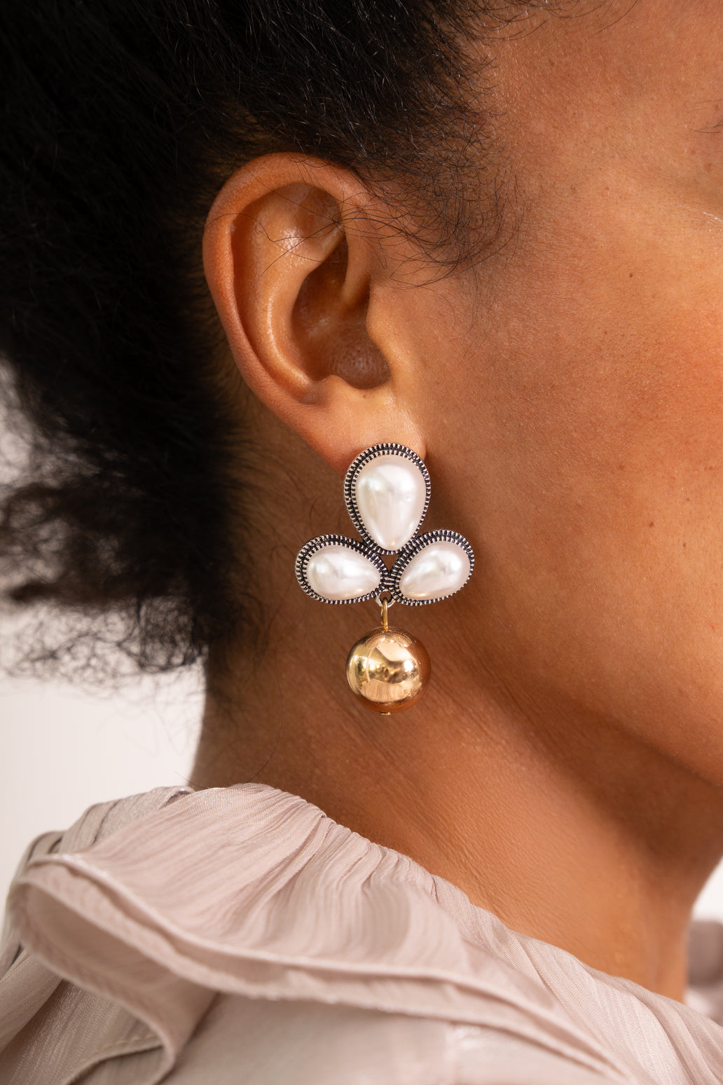 Silver Pearl Cluster Earrings